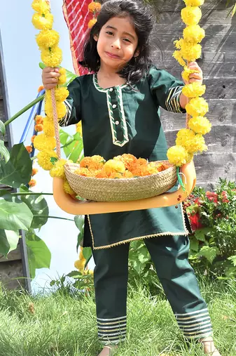Green embroidered & solid cotton kurta set & kurta pant brother sister matching combo