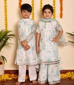 White handwoven chanderi kurta set & kurta pyjama brother sister matching combo