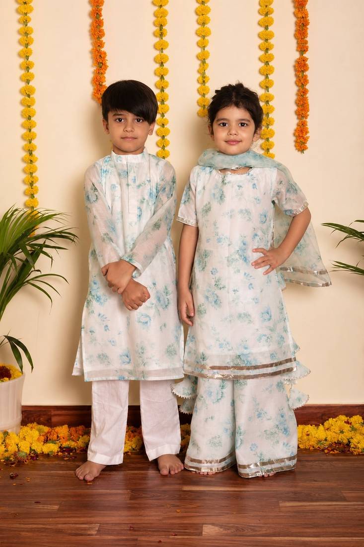 White handwoven chanderi kurta set & kurta pyjama brother sister matching combo
