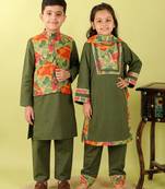 Green printed cotton kurta set & kurta jacket brother sister matching combo