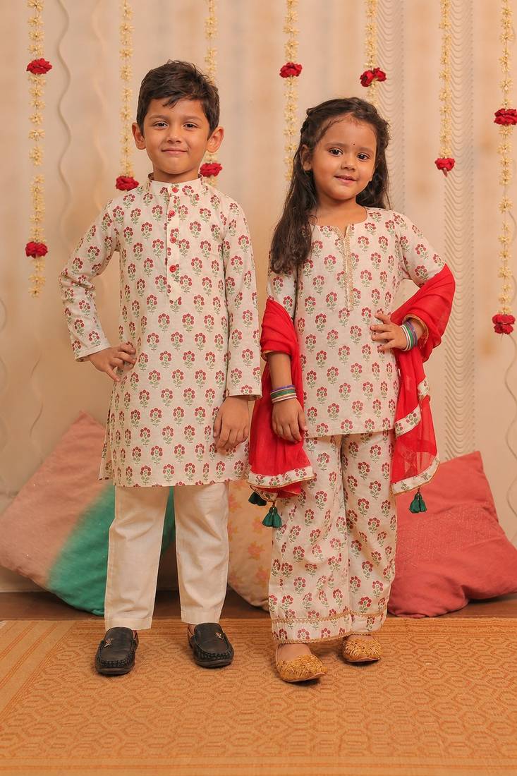 White printed cotton kurta set & kurta pyjama brother sister matching combo