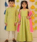 Green block printed cotton kurta set & kurta pyjama brother sister matching combo