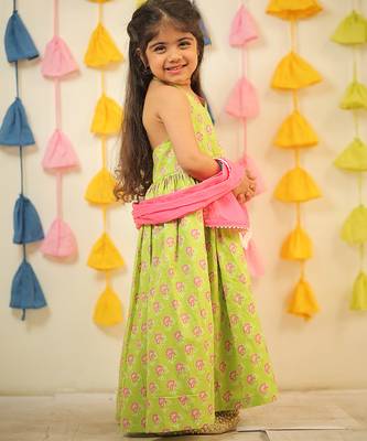 Green block printed cotton kurta set & kurta pyjama brother sister matching combo 2