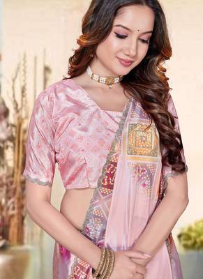 designer peach heavy zarkan butta border work silk blend saree 4