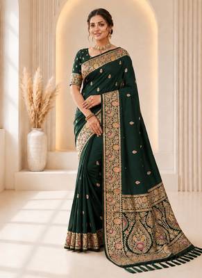 designer green zari weaving border work banarasi silk blend saree 1