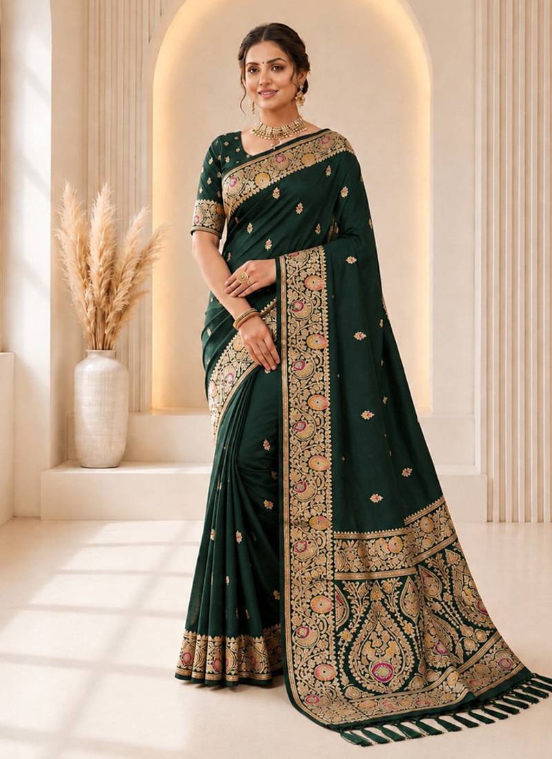 designer green zari weaving border work banarasi silk blend saree