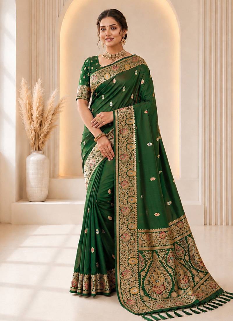 designer green zari weaving border work banarasi silk blend saree