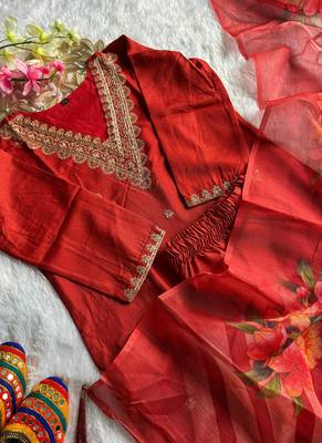 Red rayon slub kurti pent dupatta set 2