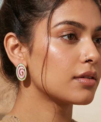 Fashion gold plated anti tarnish spiral stud earrings for women & girls 1