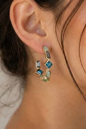 Fashion gold plated anti tarnish multicolor crystal hoop earrings for women