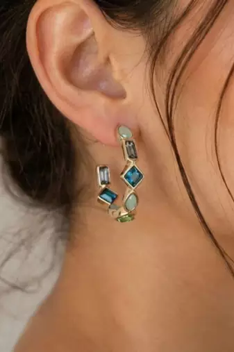 Fashion gold plated anti tarnish multicolor crystal hoop earrings for women