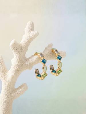 Fashion gold plated anti tarnish multicolor crystal hoop earrings for women 2