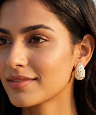 Fashion gold plated anti tarnish teardrop ad stud earrings for women & girls 1