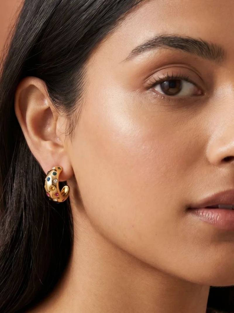 Fashion gold plated anti tarnish multicolor crystal hoop earrings for women