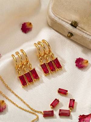 Fashion anti tarnish gold plated american diamond stud earrings for women 2