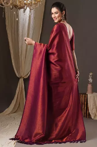 Woven design zari kanjeevaram saree