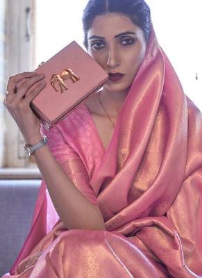 Pink & gold-toned ethnic motifs zari silk blend kanjeevaram saree 2