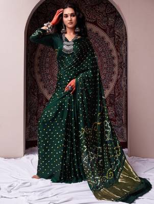 Bandhani tie & dye woven design kanjeevaram saree with blouse piece 1