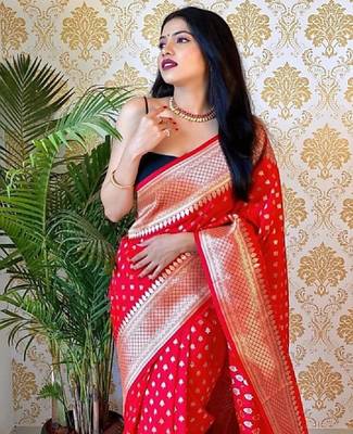 Woven design zari kanjeevaram saree 1