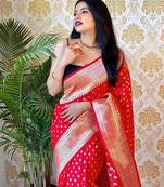 Woven design zari kanjeevaram saree
