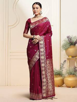 Ethnic motifs woven design zari kanjeevaram saree 2