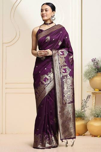 Woven design kanjeevaram saree with blouse piece