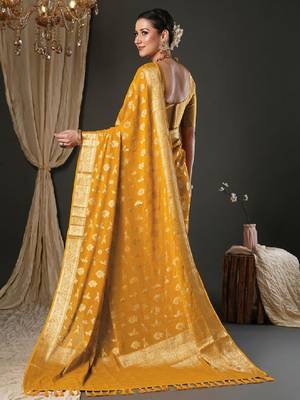 Ethnic motifs woven design zari pure georgette kanjeevaram saree 3