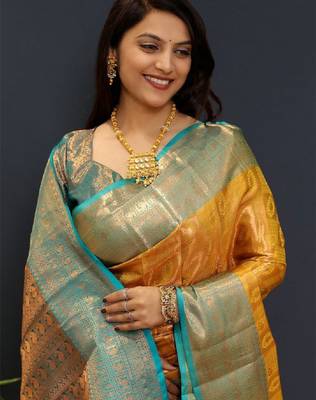 Woven design zari kanjeevaram saree 3