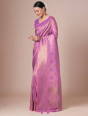 Woven design festive saree with matching blouse 1