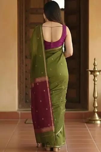 Woven design zari kanjeevaram saree