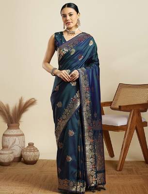 Woven design zari kanjivaram saree with unstitched blouse 1