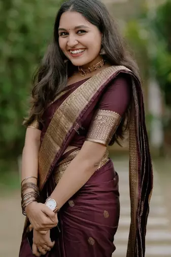 Woven design zari art silk kanjeevaram saree