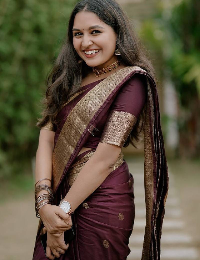 Woven design zari art silk kanjeevaram saree