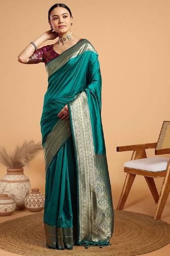 Zari woven border kanjeevaram saree