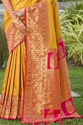 Woven design zari silk blend kanjeevaram saree