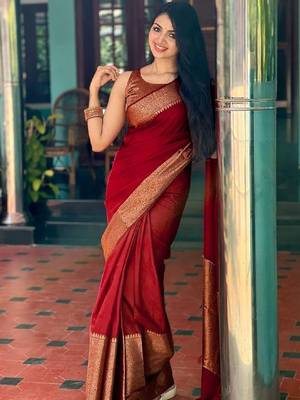Solid zari kanjeevaram saree 1