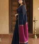Woven design zari kanjeevaram saree