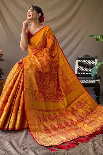 Ethnic motifs woven design zari kanjeevaram saree