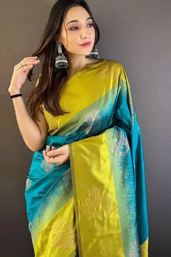 Woven design zari kanjeevaram saree