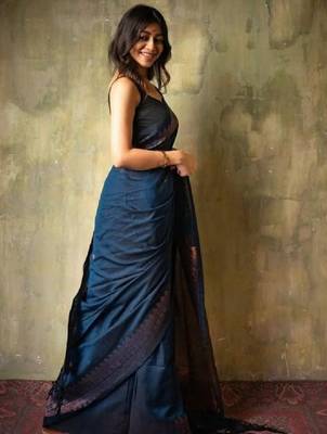 Woven design zari kanjeevaram saree 2