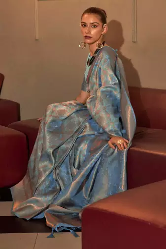 Woven design zari silk blend kanjeevaram sarees