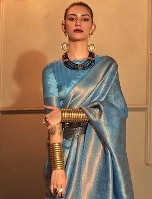 Woven design zari silk blend kanjeevaram sarees 2