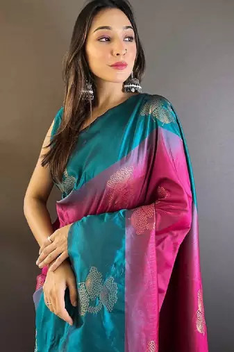 Woven design zari kanjeevaram saree