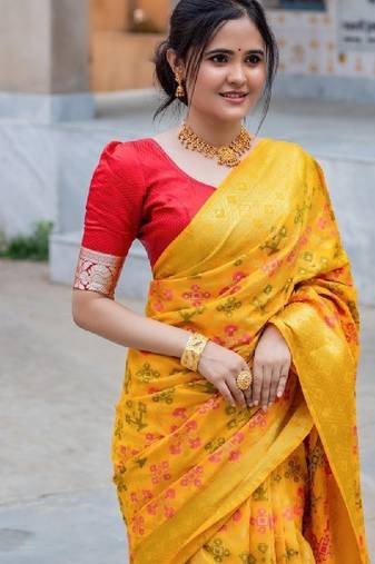 Woven design zari kanjeevaram silk blend saree