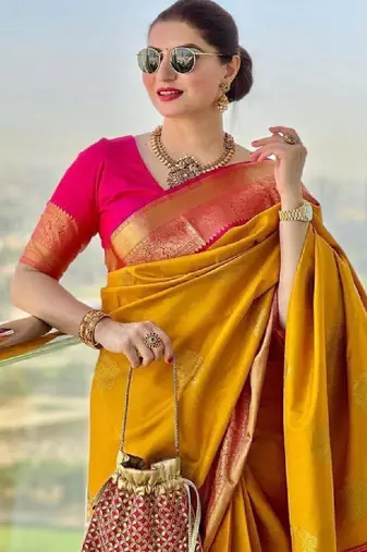 Woven design zari kanjeevaram saree