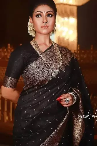 Ethnic motifs woven design zari kanjeevaram saree