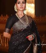 Ethnic motifs woven design zari kanjeevaram saree