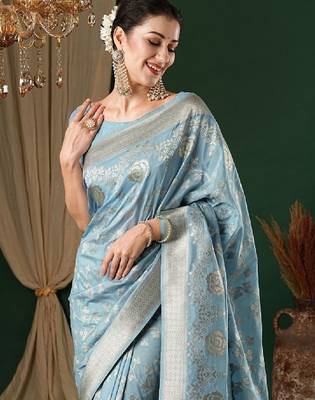 Ethnic motifs zari pure georgette kanjeevaram saree 3