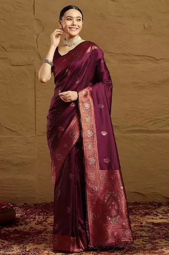 Woven design zari kanjivaram saree