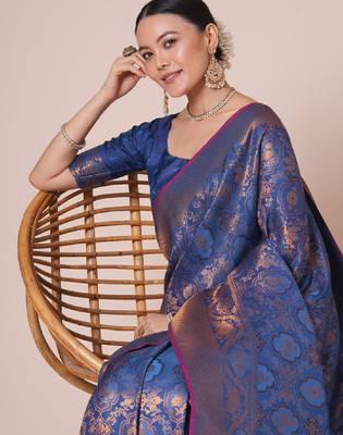 Ethnic motifs woven design kanjeevaram saree with blouse piece 3